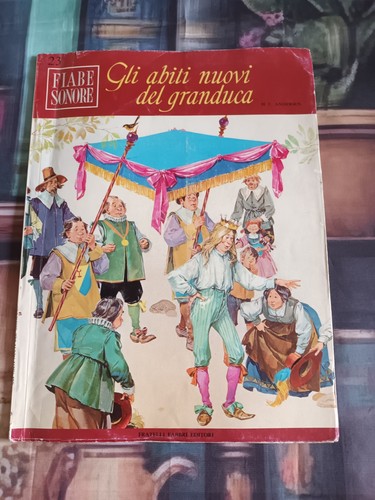 Gli abiti nuovi del - , granduca