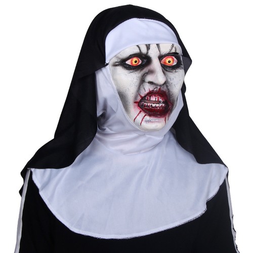 Maschera suora spaventosa - di,