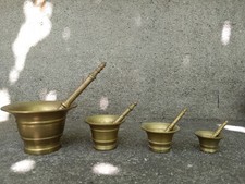 set of 4 old mortars in pure brass (Mortaio Puro Ottone) - Italy