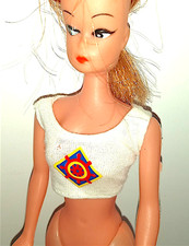 B010B - BARBIE YACHT CLUB 1994