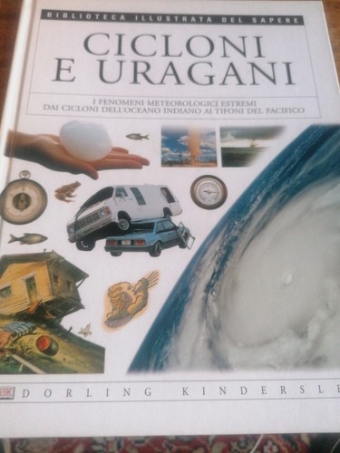Cicloni uragani i s n - -,