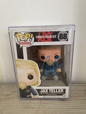 Charlie Hunnam Firmato Jax