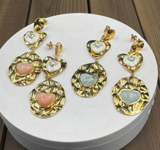 Orecchini in Acciaio Inox colore Oro cuore con zircone e pietra