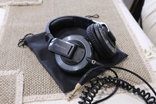 Pioneer HDJ 2000 DJ Headphones