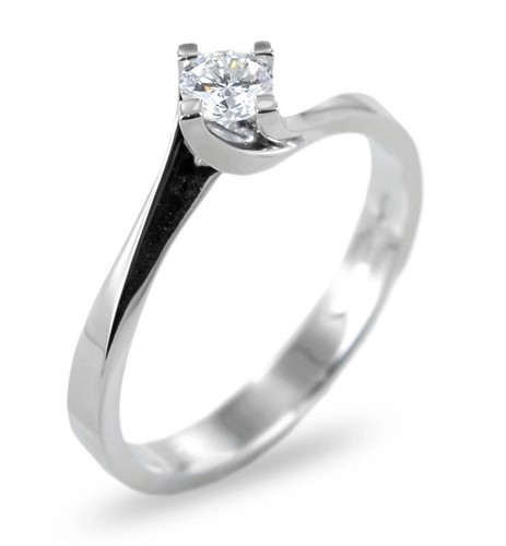 Anello solitario valentino oro