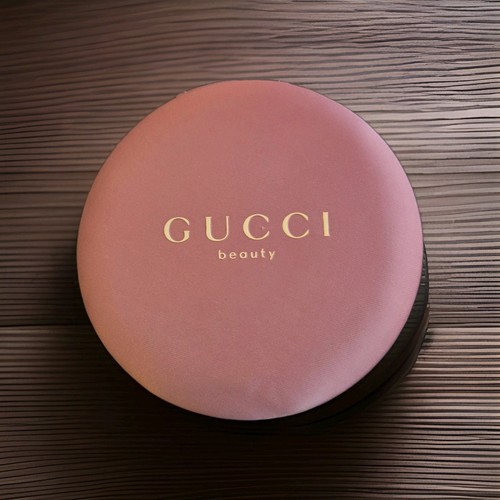 Gucci beauty cushion pouch - gucci,