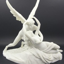 STATUA/SCULTURA IN RESINA BIANCA"AMORE E PSICHE" 18 centimetri