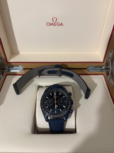 Omega speedmaster moonwatch - omega,