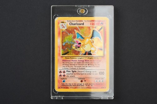 Pokémon charizard base - –,