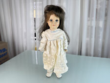 Vecchia bambola bambola da