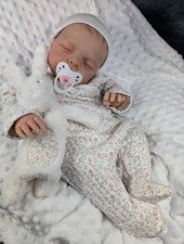 Splendida bambina rinata