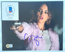 FOTO FIRMATA EIZA GONZALEZ