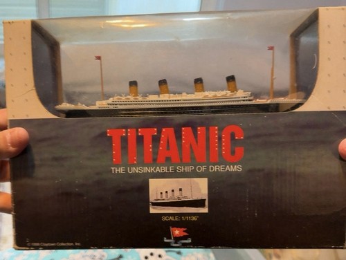 Nuovo 1998 titanic - 1998, modellino