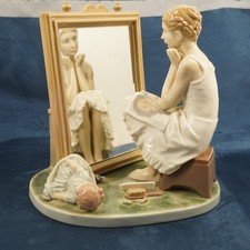 Lladro #1411 Daydreamer Figure
