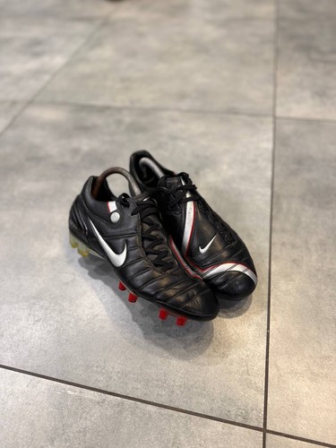 Nike total supremacy - nike,
