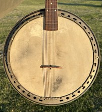Vecchio banjo mandolino