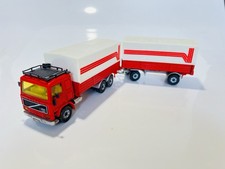 Camion Siku 3115 Volvo F12 con