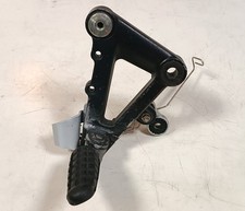 Pedana anteriore destra e