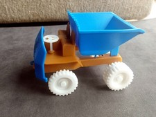 Camion con cassone ribaltabile