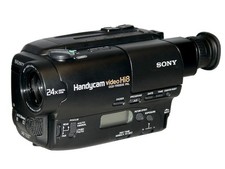 Sony Handycam CCD-TR680E