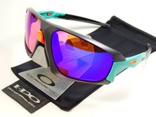 Occhiali da sole Oakley Field
