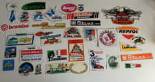 ADESIVI LOTTO DI 35 PEZZI  GILERA/VESPA PIAGGIO/BMW/HARLEY DAVIDSON/YAMAHA ECC.