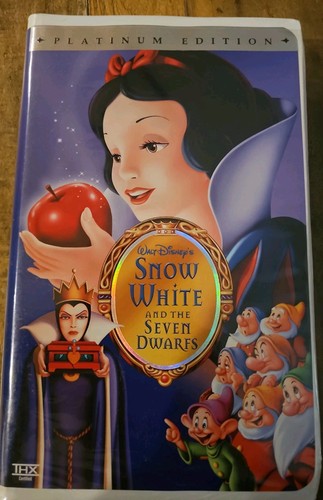 Snow white and the - snow,
