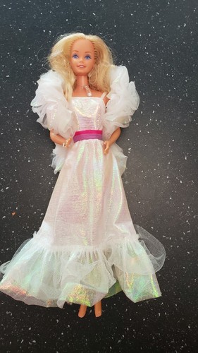 1966 barbie doll with - barbie,