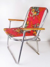 Vecchia sedia da campeggio