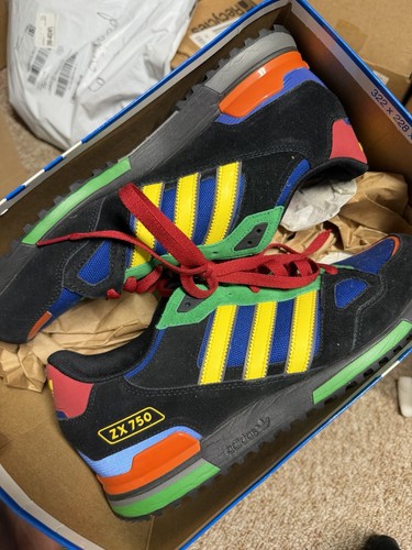 New box size adidas - new,