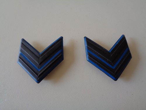 Coppia gradi caporal - di,