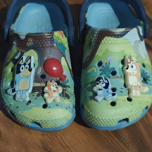Zoccolo classico crocs bluey - classico,