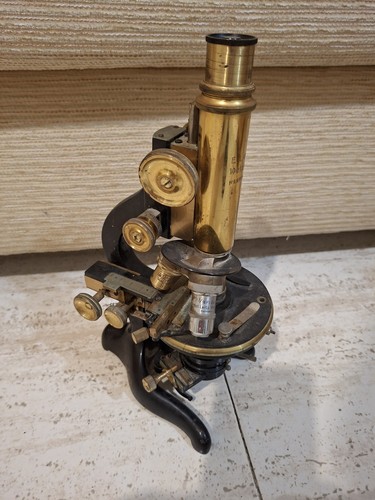 Microscopio antiguo ernst - antiguo,