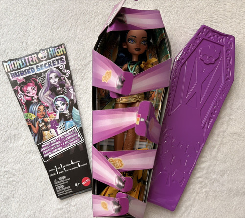 Mattel monster high buried - mattel,