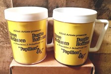 1973 "PAPILLON" Steve McQueen Orig STUDIO SET TAZZA PROMOZIONALE mai usato nella SCATOLA