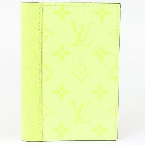 Louis vuitton taigalama rfid - louis,
