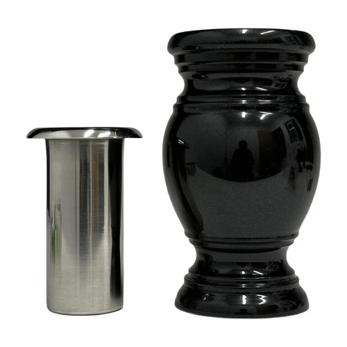 Vaso fiori cimitero - di,