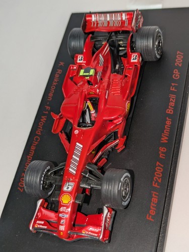 Linea rossa ferrari f2007 - linea,