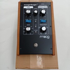 MOOGERFOOGER MF-102 MODULATORE