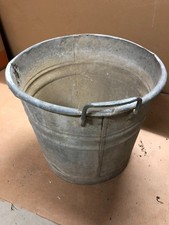 Antica vasca tinozza tino lavatoio in lamiera zincata