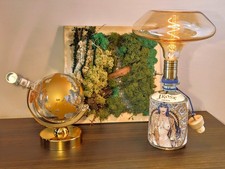 Lampada di design con bottiglia di J.Rose Gin con lampadina a coppa