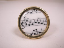 Sheet Musical Notes Gold Plate