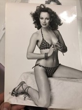 Dini Thielsch Foto Erotica