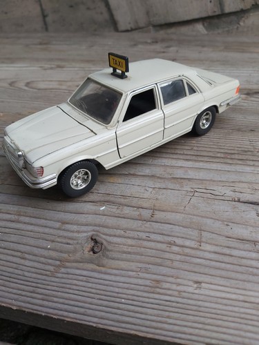 Burago mercedes taxi - burago, 24