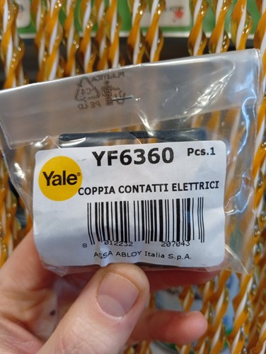 Coppia contatti elettrici - , in