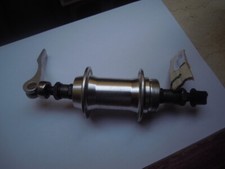 FORI MOZZO POSTERIORE IN LEGA LEGGERA 36 ASSE FORATO