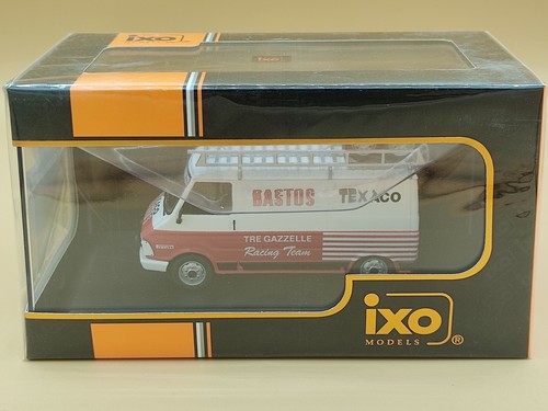 Fiat 242 assistance - 1/43,