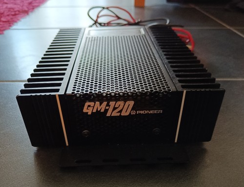 Amplificatore auto hifi