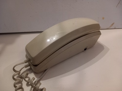 Vintage 1970 80s phone - 1970/80s,