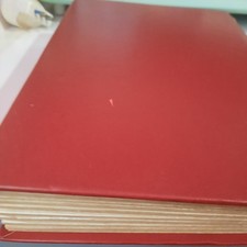 Raccoglitore con 10 pagine complete di francobolli italiani